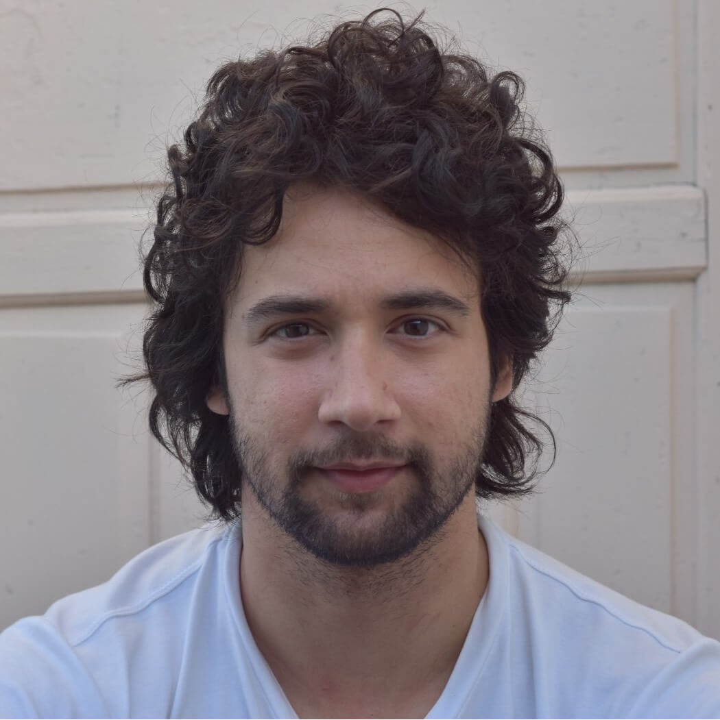 Lançamento da peça teatral: "Viva Voz", e o processo de escrita por Herácliton Caleb